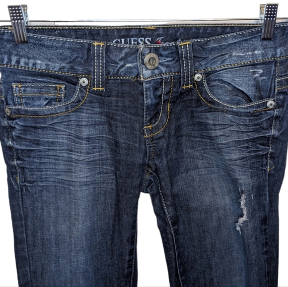 Guess Women’s Daredevil Bootcut Distressed Jeans Size 27 👖🔥 - Picture 7 of 16